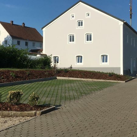 Ferienwohnung Zum Dorfwirt Riedenburg Exterior photo