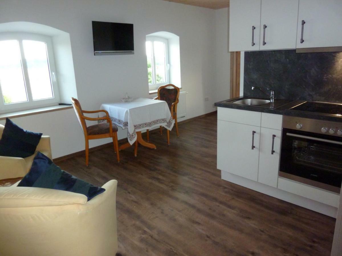 Ferienwohnung Zum Dorfwirt Riedenburg Exterior photo